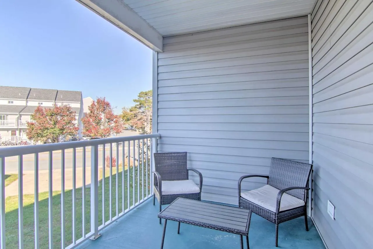 Ocean City Townhome On Bay Less Than 1 Mi To Beaches!